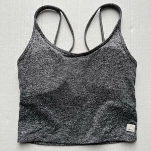 Vuori HALO PERFORMANCE Crop Tank Top With Built-in Bra size XS Heather Gray